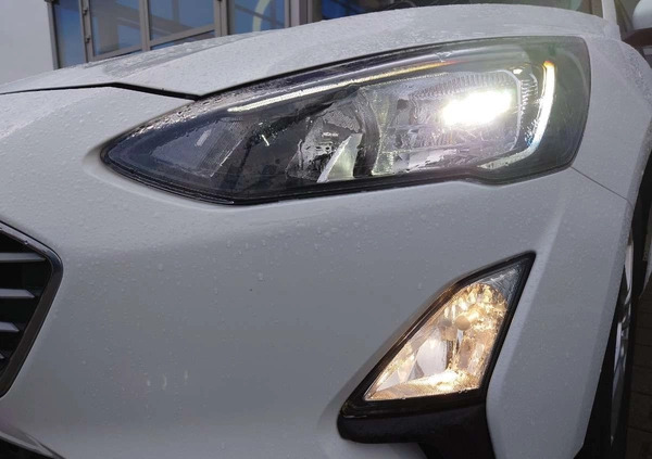 Ford Focus cena 69900 przebieg: 118957, rok produkcji 2021 z Zdzieszowice małe 562